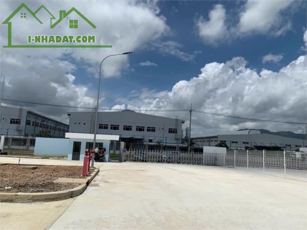 nhà xưởng sản xuất công nghệ cao, thu hút nhiều doanh nghiệp FDI, khuôn viên SX riêng