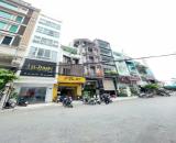 Siêu vị trí mặt tiền kinh doanh đường CMT8 quận 10 (DT 5x18m) 5 tầng tiện ở liền