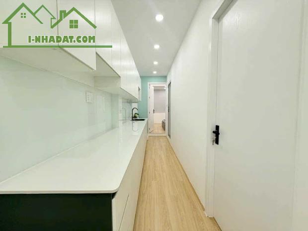 Ở NGAY! Bán Chung Cư Tầng 1 Cực Đẹp CMT8, Q10, 43m2, Nhỉnh 2 Tỷ TL - 1