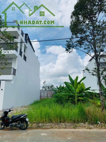 Chủ gửi bán: Bán Cặp Nền đẹp Đường số 28 KDC 586. LH 0942495498 PHƯƠNG