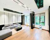 BÁN NHÀ CẠNH VINHOMES RIVERSIDE, KINH DOANH, GA RA Ô TÔ, TM, TẶNG NỘI THẤT CHẤT, MT KHỦNG