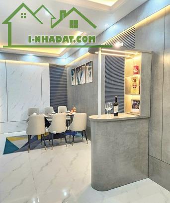 SIÊU PHẨM TRẠI LẺ – NGÕ ĐỖ CẠNH NhÀ