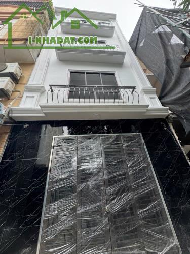 Nhà Phố  Gia Quất 35 m2  5 tầng  giá 7.45 tỷ (CTL) - 1