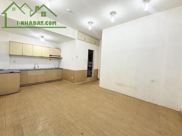 Bán căn hộ 2 PN chung cư Ngô Gia Tự - Cao ốc B - 2