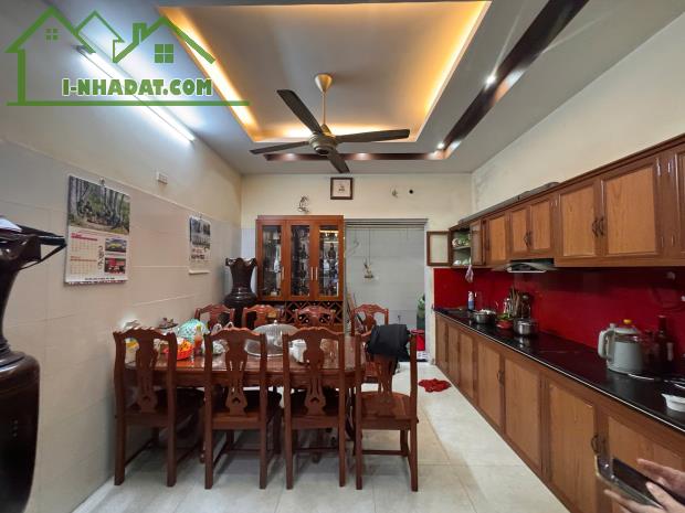 BÁN NHÀ 3 TẦNG ĐỘC LẬP ĐƯỜNG ĐÀ NẴNG – TRUNG TÂM THÀNH PHỐ - 2