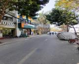 Bán nhà Trần Duy Hưng. Cầu Giấy, View hồ trước nhà, DT 95m², 4 tầng, giá 32 tỷ