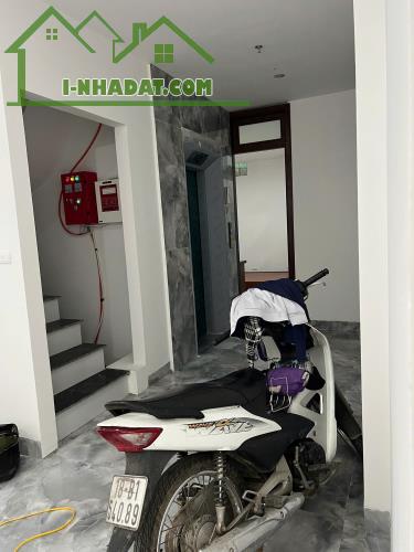 CHÍNH CHỦ BÁN CCMN 6 TẦNG THANG MÁY – LONG BIÊN –HÀ NỘI - DÒNG TIỀN 450 TRIỆU/NĂM - 4