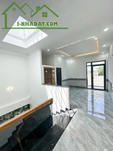 BÁN NHÀ 1 TRỆT 3 LẦU 90m2 KDC P. HOÁ AN ( NAY LÀ P. BIÊN HOÀ ) Giá tốt - 4