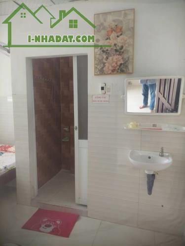 Bán gấp nhà nghỉ doanh thu ổn định 1 trệt 2 tầng 103m2 giá cực tốt chỉ 900 triệu sổ hồng - 5