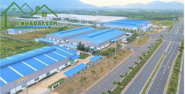 BÁN ĐẤT THỔ CƯ SẴN SỔ MẶT TIỀN OTO TRÁNH GẦN KCN CHÂU ĐỨC