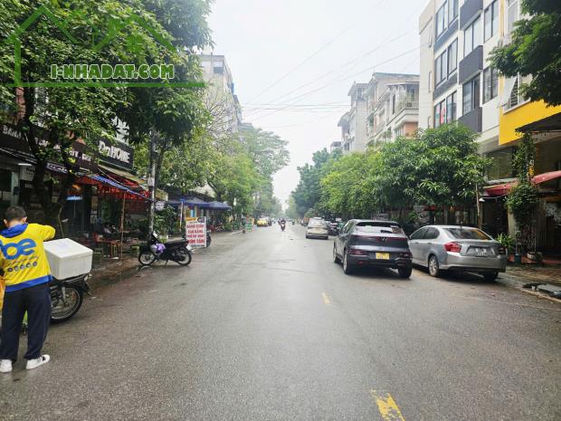 Nhượng lô đất đẹp phân lô Phú Diễn cạnh ĐH Tài Nguyên Môi Trường - 1