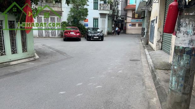 NHỈNH 7 TỶ NHÀ 5 TẦNG PHỐ LÂM HẠ, SỔ VUÔNG VẮN, DÂN TRÍ CAO, 3 BƯỚC TỚI TTTM MIPEC.