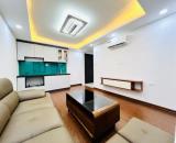 Hiếm căn hộ TT 3 ngủ, 2wc, 80m2, chỉ 4,75 tỷ phố Thành Công, Ba Đình, siêu đẹp