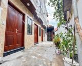 Morning đỗ cửa – nhà 47m x 4T Thị Trấn Phùng – gần quốc lộ 32 – giá chỉ 4,7 tỷ