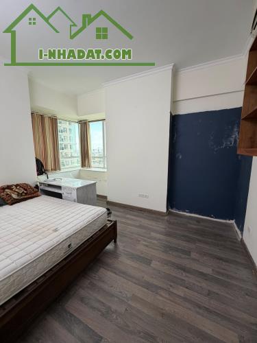 Bán Chung Cư N09B2  - PHỐ THÀNH THÁI - 3NGU2WC 126m - 1