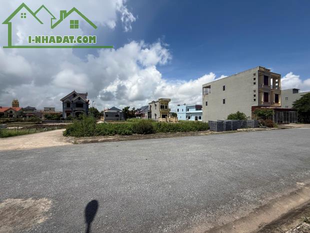 CẮT LỖ - BÁN GẤP MẢNH ĐẤT SÁT BÃI TẮM CHỈ NHỈNH 1 TỈ - 2