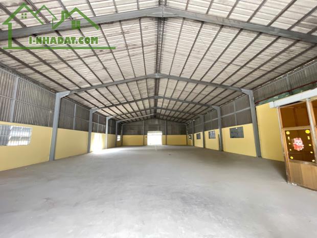CHO THUÊ KHO XƯỞNG MẶT TIỀN TRẦN ĐẠI NGHĨA, BÌNH CHÁNH 1100M2- PCCC THẨM DUYỆT- ĐƯỜNG CONT