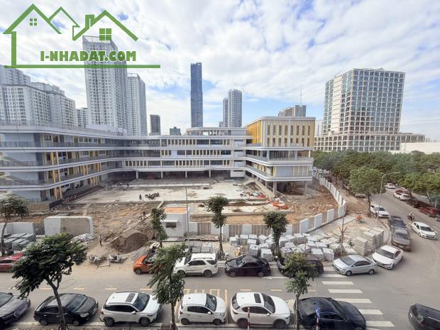 CHUNG CƯ 4 NGỦ  -3WC PHỐ TRUNG KÍNH 185M -12 TỶ 9 - 5