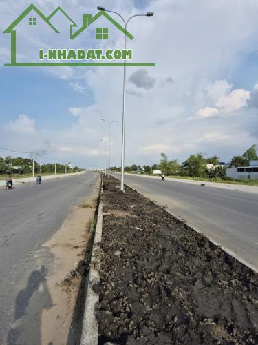 Bán đất 22x70.5 nở hậu (dt 1647m2) giá bán 7.5 tỷ, Xã Đức Hòa Đông, Đức Hòa, Long An. - 2