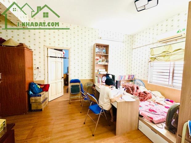 VỊ TRÍ VÀNG - CHUNG CƯ TRUNG TÂM QUẬN CẦU GIẤY - NGẬP TRÀN TIỆN ÍCH 4 TỶ 85. - 2