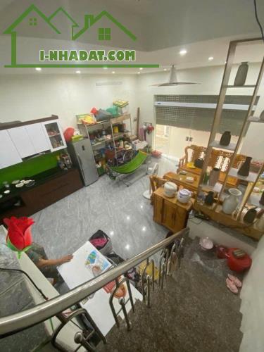 Bán nhà Đan Phượng 42m sẵn nhà 3 tầng vào ở ngay, chỉ hơn 3 tỷ. - 2