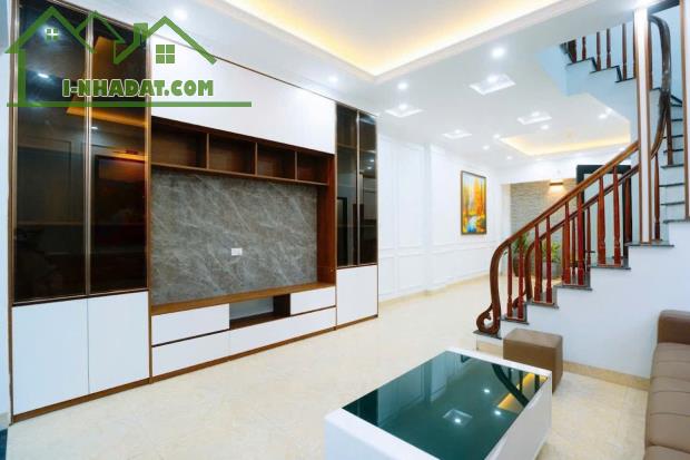 BÁN NHÀ ĐẠI PHÙNG ĐAN PHƯỢNG – DIỆN TÍCH 58M² – 4 TẦNG – MẶT TIỀN 4.5M – GIÁ CHỈ 5.8 TỶ - 2