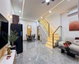 Bán nhà hẻm Nhiêu Tứ 3 tầng BTCT 3PN tặng nội thất nhỉnh 4 tỷ tl