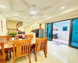 Nhà đẹp nội thất hiện đại gần đường ô tô ngõ Phố Ngọc Thụy DT 36m2 . Giá 7.7 tỷ