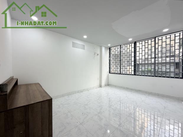 HXH 8m Trần Huy Liệu P.Cầu Kiệu 4 tầng 64m2 ngang 4m giá 15.2 tỷ - 3