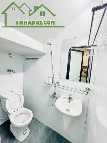 .Nhà 3 tầng Trần Nguyên hãn - Lê Chân - 2