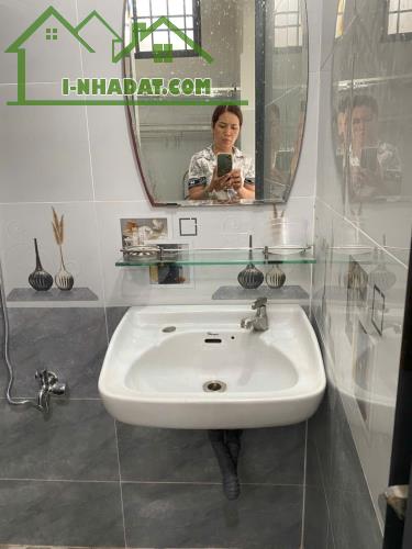 CHO THUÊ PHÒNG MỚI 100% – VỊ TRÍ ĐẸP TẠI 443/71A LÊ VĂN SỸ, PHƯỜNG 12, QUẬN 3 - 3