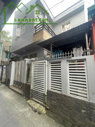 BÁN NHÀ 1TRỆT 1LẦU 62m2( NGAY Quảng Trường Tỉnh (NAY LÀ P.Tam Hiệp,Tân Tiến cũ)giá 2ty5