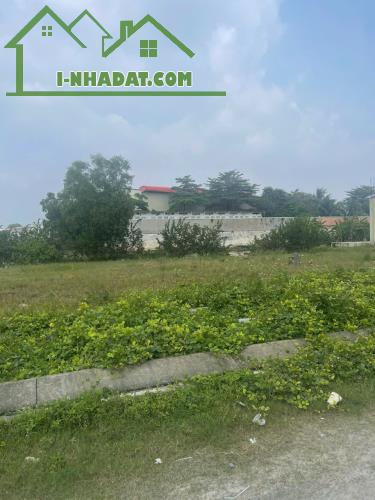 🔥 CHÍNH CHỦ BÁN ĐẤT BẾN LỨC – GẦN NGÃ BA NGUYỄN TRUNG TRỰC 📐 135m² thổ cư – Giá 15tr/m²