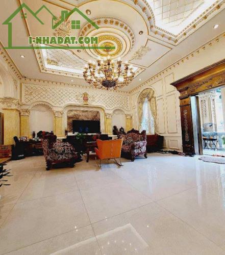 Bán biệt thự,hẻm 8m, đường Bành Văn Trân,P7,Tân Bình,350m2,5 tầng, thang  máy, ngang 10.3m - 3