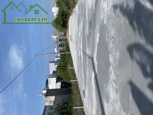 NỀN HẺM 388Z CẶP KDC ĐẠI NGÂN, GẦN BỆNH VIỆN ĐH Y DƯỢC—GIÁ RẺ