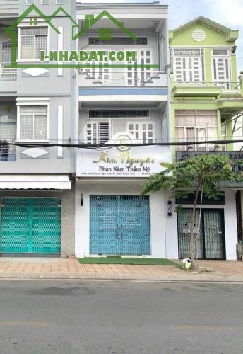 Cho thuê nhà mặt tiền phạm ngũ lão gần công viên hùng vương giá 13 triệu - 5