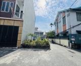 Chính chủ cần bán gấp 50m2 đất Kim Chung, Lô góc , Ô tô tránh , kinh doanh được .