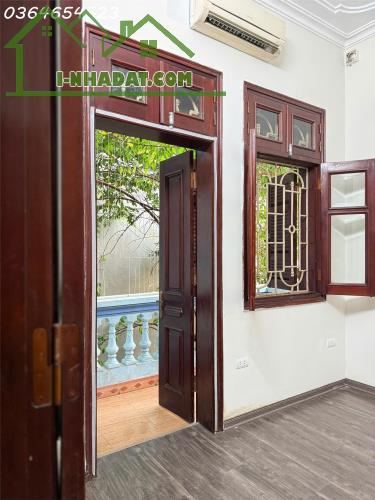 Chính chủ cho thuê phòng trọ 32 ngõ 317 Hoàng Hoa Thám, DT 25m2, giá 5tr5/ tháng - 4