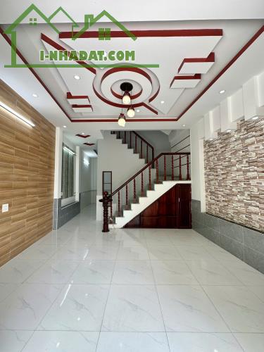 Cho thuê nhà trục chính hẻm trần hoàng na gần cv lưu hữu phước 6 triệu - 1