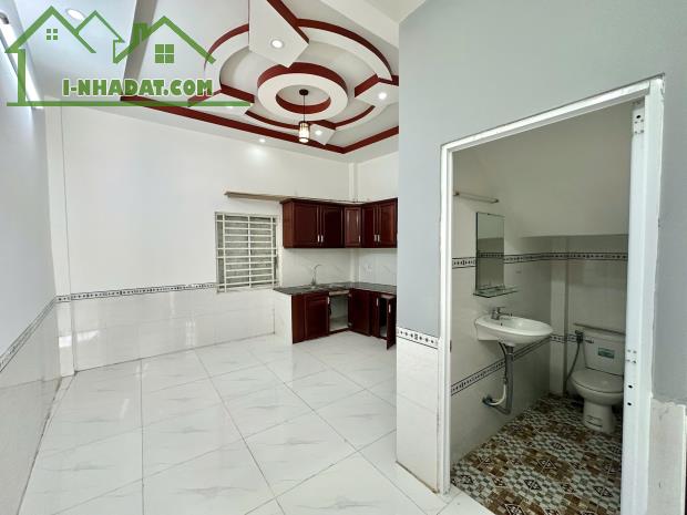 Cho thuê nhà trục chính hẻm trần hoàng na gần cv lưu hữu phước 6 triệu - 2