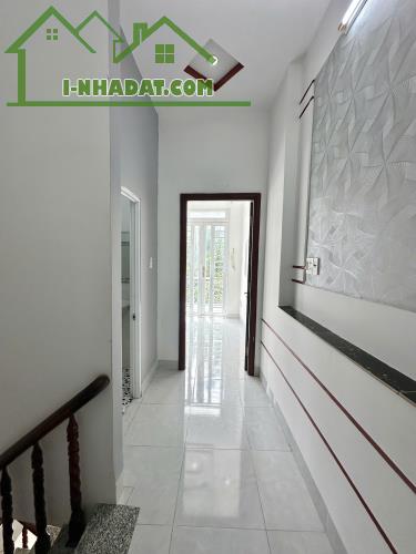 Cho thuê nhà trục chính hẻm trần hoàng na gần cv lưu hữu phước 6 triệu - 3