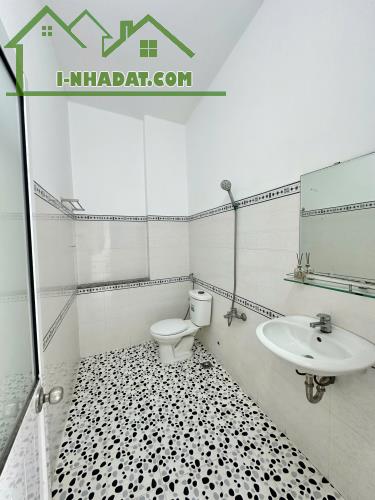 Cho thuê nhà trục chính hẻm trần hoàng na gần cv lưu hữu phước 6 triệu - 5