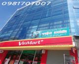 Bán tòa văn phòng 10 tầng mặt phố Nguyễn Văn Cừ, DT215m, mặt tiền 10m. Giá 130 tỷ