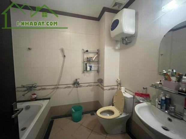 Cho thuê nhà ô tô-vp-kd Giảng Võ, Ba Đình, 65m2, 4 tầng, 5 ngủ, 35tr - 2