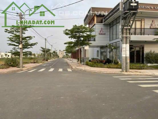 BÁN NHANH ĐẤT NỀN GẦN CỔNG TRƯỜNG CAO ĐẲNG BẾN LỨC LONG AN: ĐẤT THỔ 136m² CHỈ 15tr/m² - 1