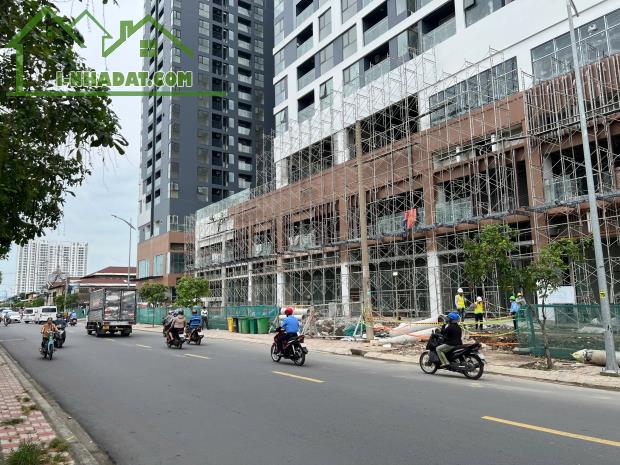 CHÍNH THỨC MỞ BÁN SHOPHOUSE D-AQUA – MẶT TIỀN BẾN BÌNH ĐÔNG, Q.8 - 2