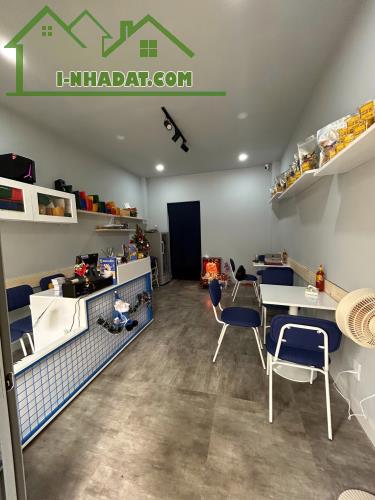 SANG NHƯỢNG QUÁN GỎI CUỐN SÁNG TẠO – MẶT TIỀN 41 NGUYỄN VĂN THỦ, Q1 - 2