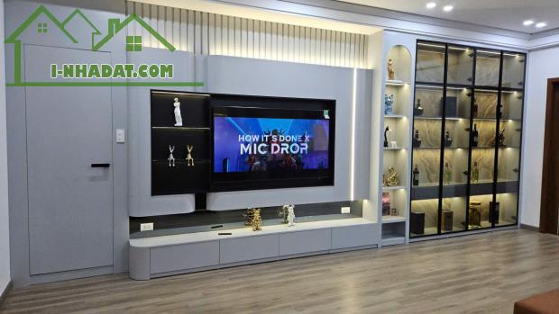 Bán cc GOLDEN PARK Cầu Giấy 98m², 3PN 2VS, full đồ cao cấp. tàng cao, thoáng gió, có slot - 1