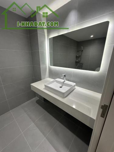 Bán căn hộ siêu hiếm 82m 3pn 2vs giá 6.6ty có lot ô tô chính chủ cần bán - 4