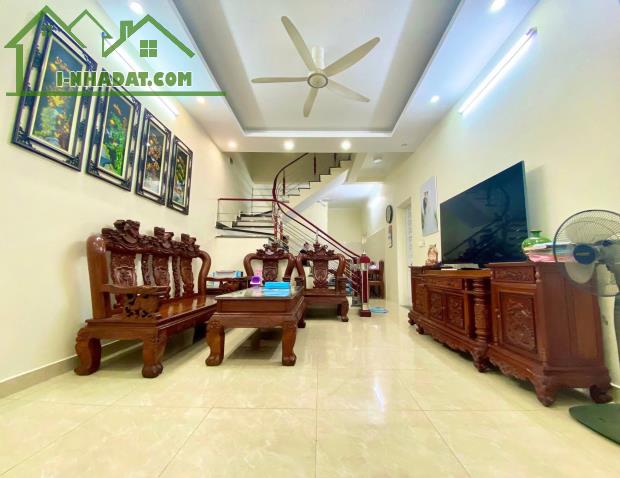 BÁN GẤP NHÀ 3 TẦNG ĐỘC LẬP - LÔ GÓC 2 MẶT NGÕ THOÁNG MÁT - ĐẰNG HẢI, HẢI AN, HẢI PHÒNG 🌟